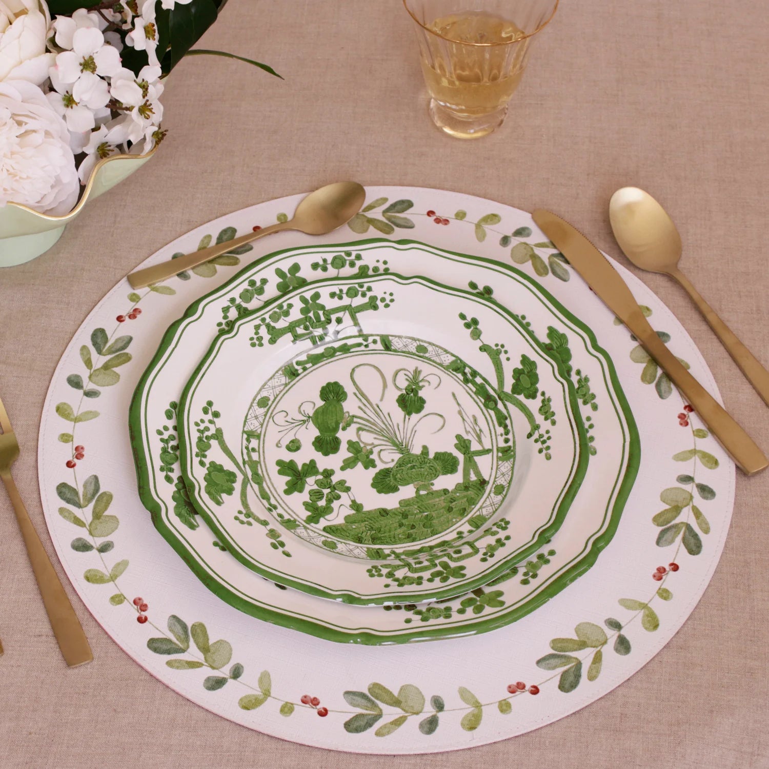 Beatriz Ball VIDA Faenza 11" Dinner Plate Set of 4 in White and Green