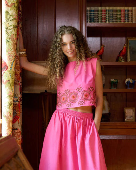 Brooks Avenue Walker Boxy Crop Top in Pink Embroidered