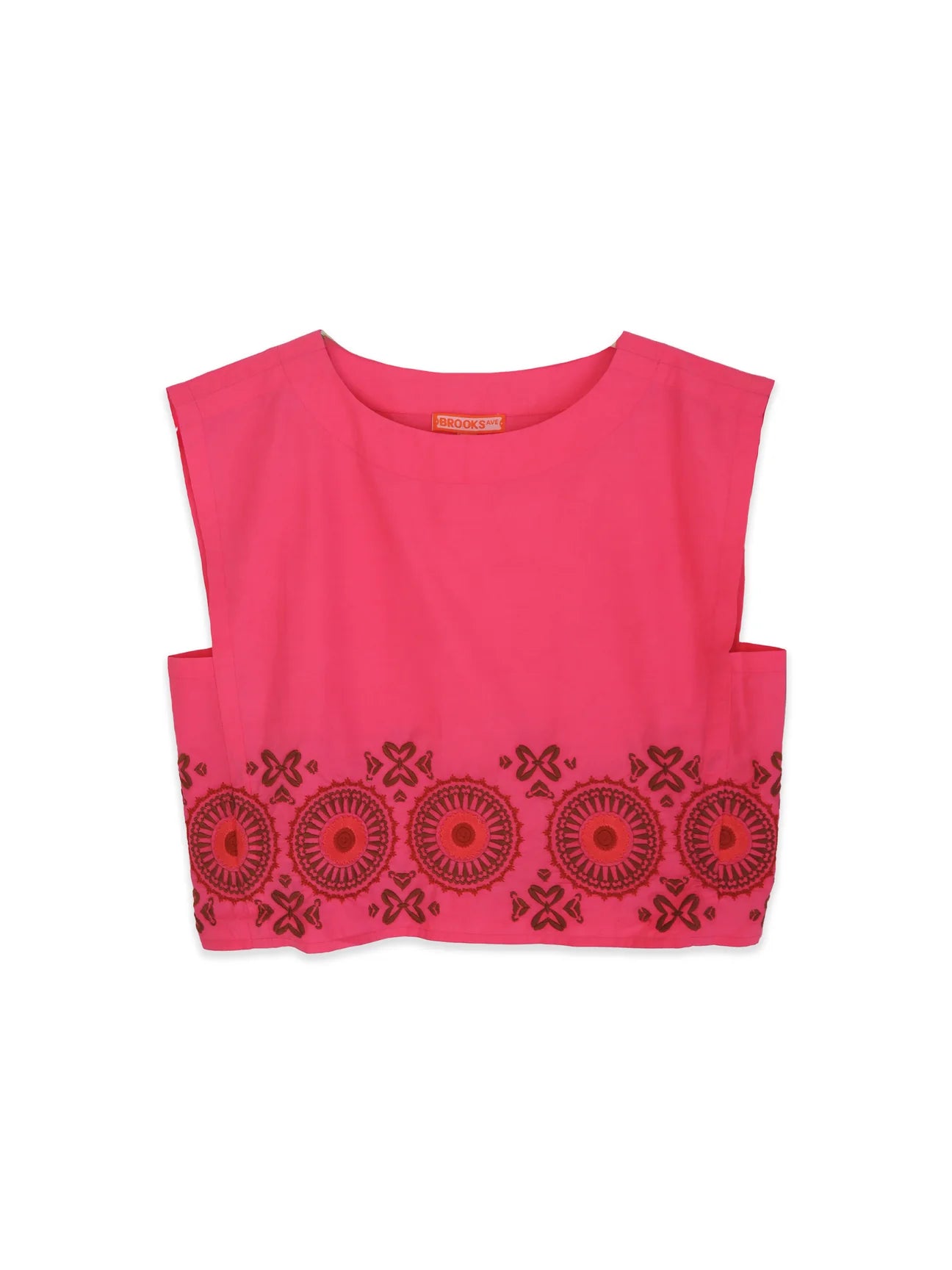 Brooks Avenue Walker Boxy Crop Top in Pink Embroidered