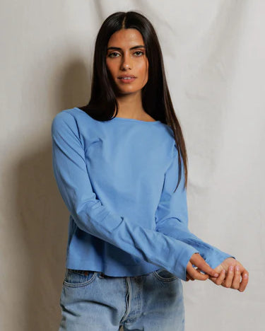 Perfect White Tee Parker in Pacific Blue