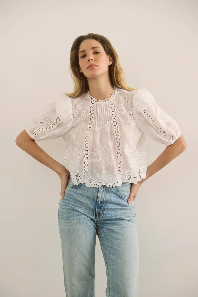 Hunter Bell Ousie Top in White
