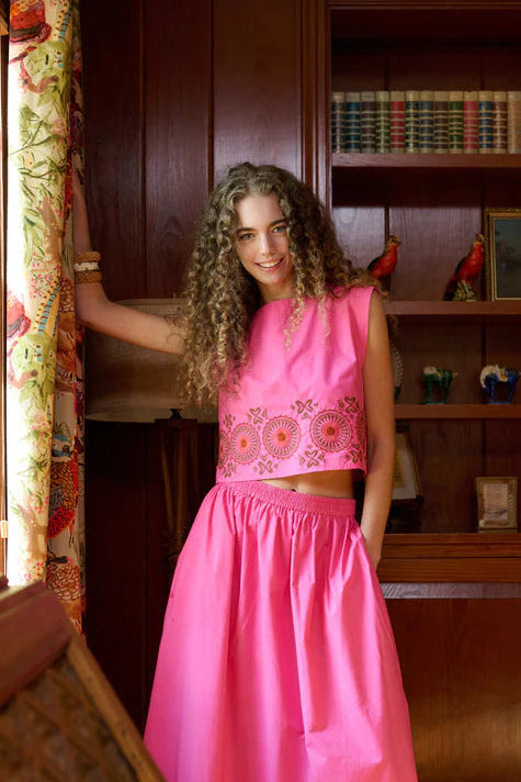 Brooks Avenue Walker Boxy Crop Top in Pink Embroidered