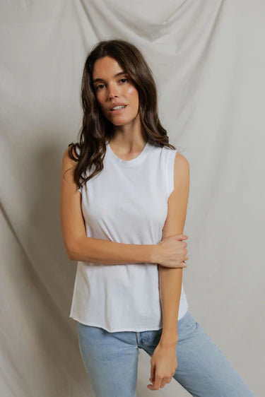 Perfect White Tee Faye Crispy Cotton Sleeveless Crew Neck