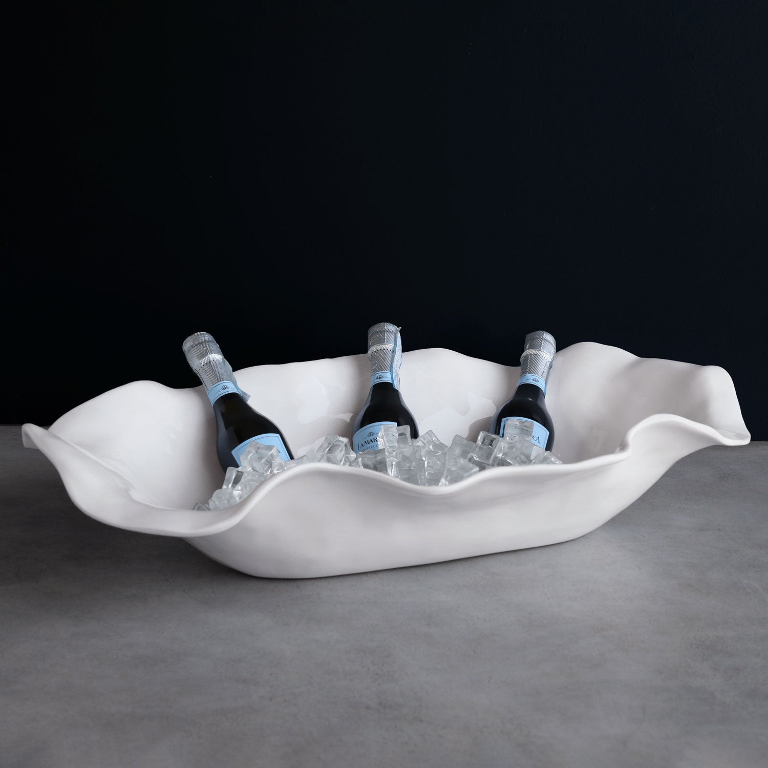 VIDA Havana Oval Centerpiece